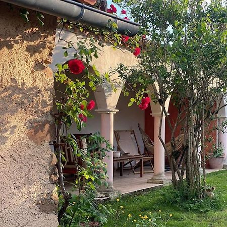 Vila Le Prieure Du Vigeant Le Vigeant Exteriér fotografie